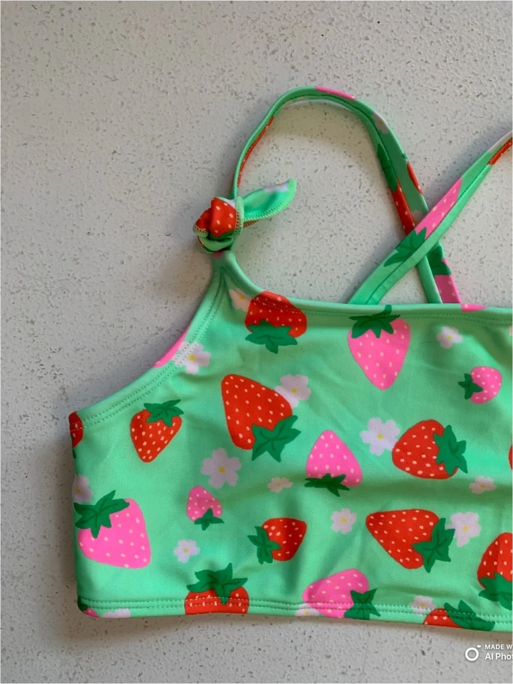 Cat & Jack Girl’s Strawberry Print Bikini Top Size Large NWOT Green Pink Red